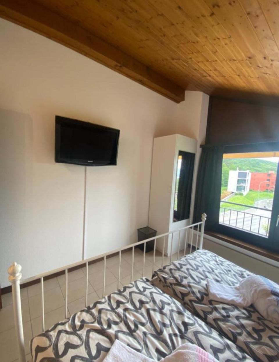 Bed and breakfast Bellavista Cureglia Extérieur photo
